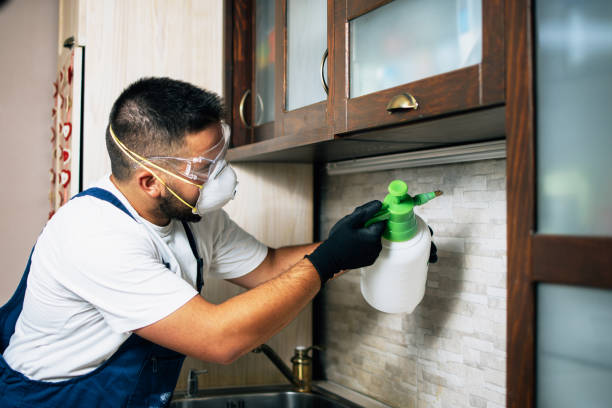 Best Commercial Pest Control Services  in Newburgh, IN